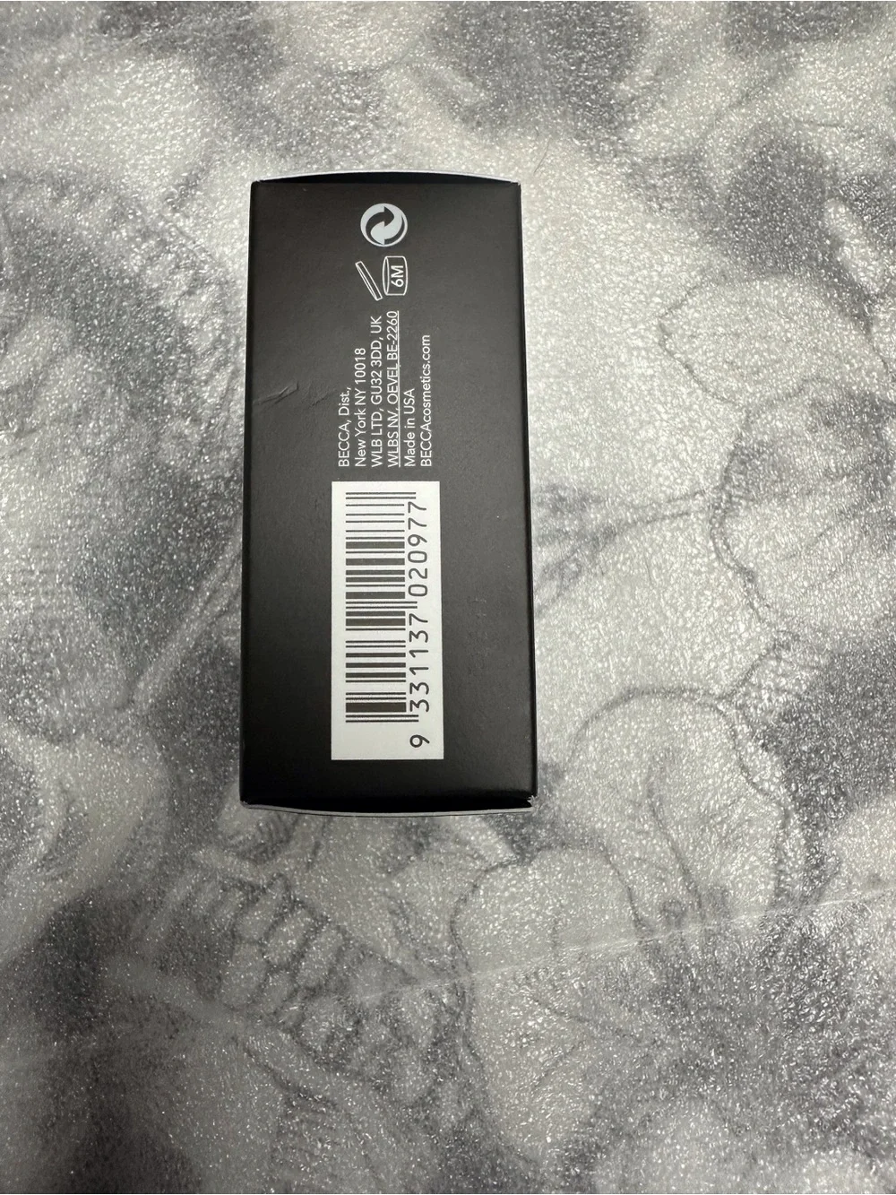 BECCA hydra-mist set & refresh Powder in original